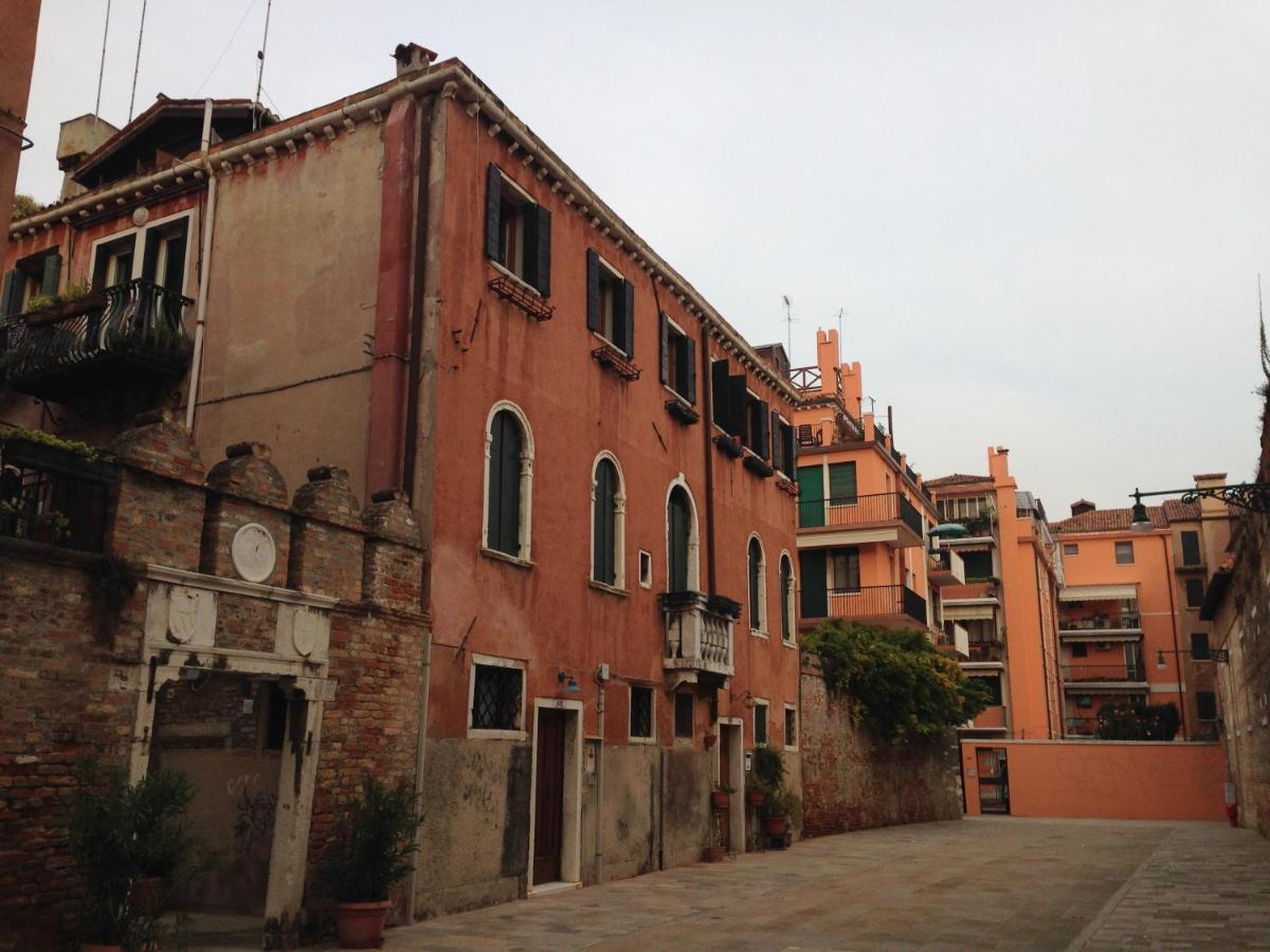 البندقية Locazione Turistica Corte Vecchia المظهر الخارجي الصورة